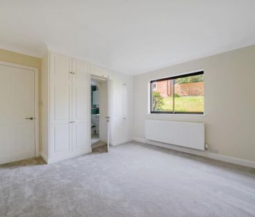 3 bedroom apartment to rent - Photo 3