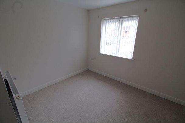 2 bedroom semi-detached house to rent - Photo 1
