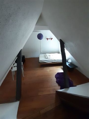 Appartement F2 meublé centre ville historique - Photo 4