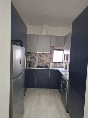 Spacious & Modern Downstairs Residence at 18 Queen Street, Auburn - Photo 2