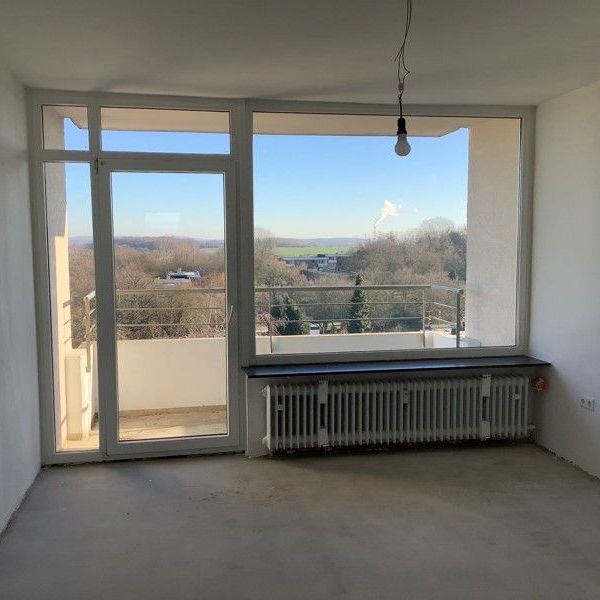 Freundliche und helle 2,5 Zimmer-Wohnung mit Balkon in Schildesche - Photo 1