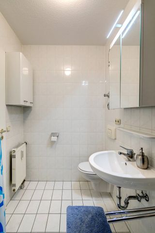 Beautiful, spacious 1-room apartment with balcony - Photo 4