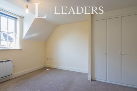 2 bedroom apartment to rent Updown Hill, Haywards Heath, RH16 - Photo 2