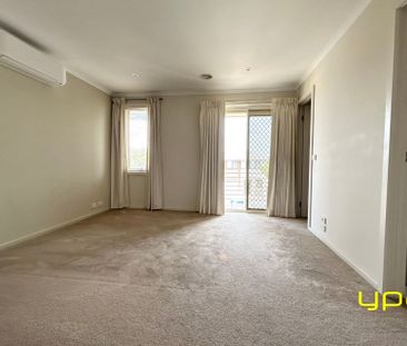 30 Callista Circuit, TAYLORS HILL - Photo 4