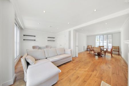 3 bedroom flat to rent - Photo 3