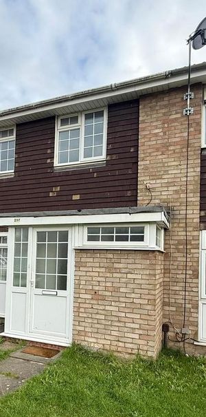 3 bedroom terraced house to rent - Photo 2