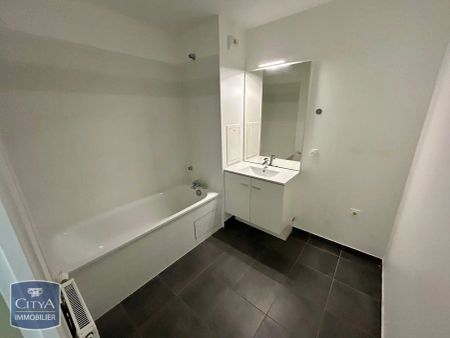 Appartement à louer 3 pièces 55.85m² - Photo 3