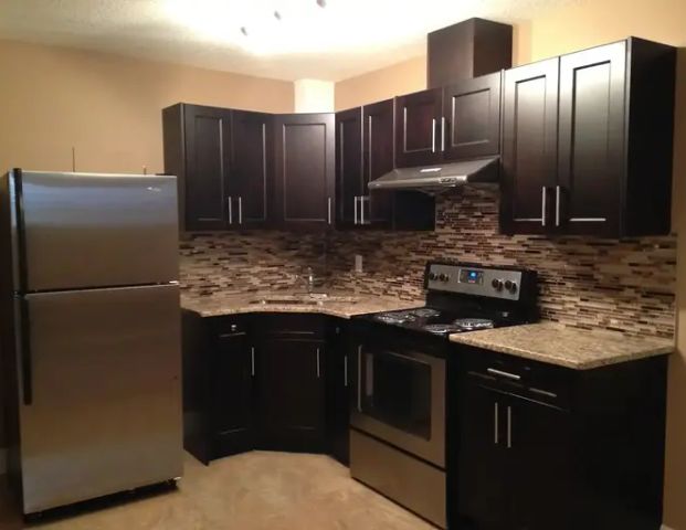 Free Dec - EXECUTIVE NEW 02 BED ROOMS BASEMENT AVAILABLE IMMEDIATELY | Saddlelake Drive Northeast, Calgary - Photo 1