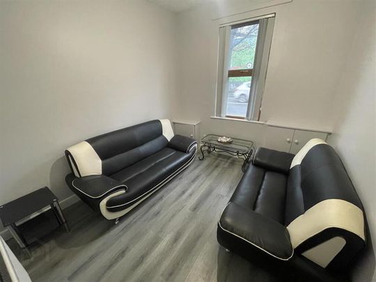 153 Donegall Road, Belfast, BT12 5NA - Photo 1