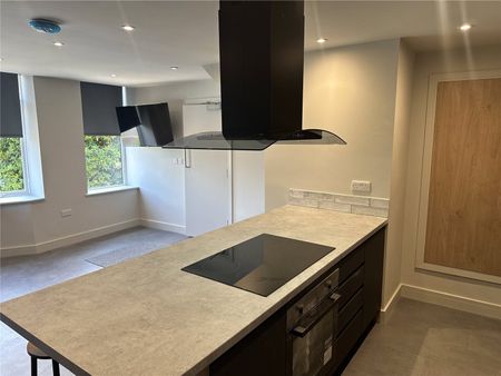 54 Newsome Road, Huddersfield, HD4 - Photo 3