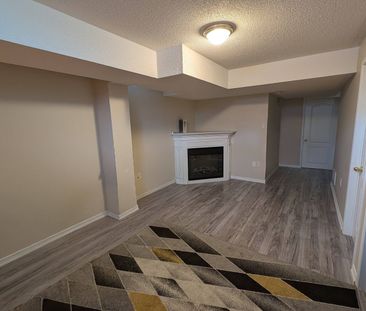 For Lease - 52 Admiral Crescent, Essa, Ontario - Photo 1