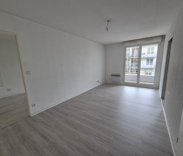 Location Appartement 2 pièces 38m² TOURS 37100 - Photo 2