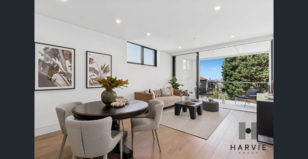 Luxury Urban Style with Space, Quality and Lifestyle - Photo 1