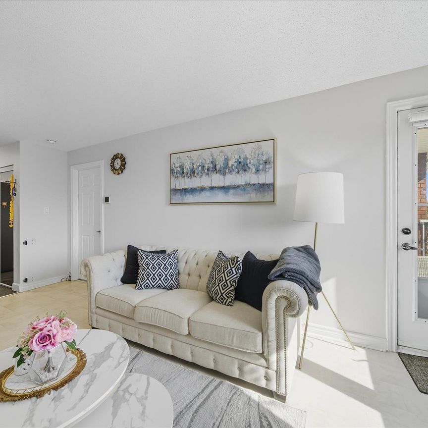 For Lease - 189 Lake Driveway N/A Unit# 419, Ajax, Ontario - Photo 1