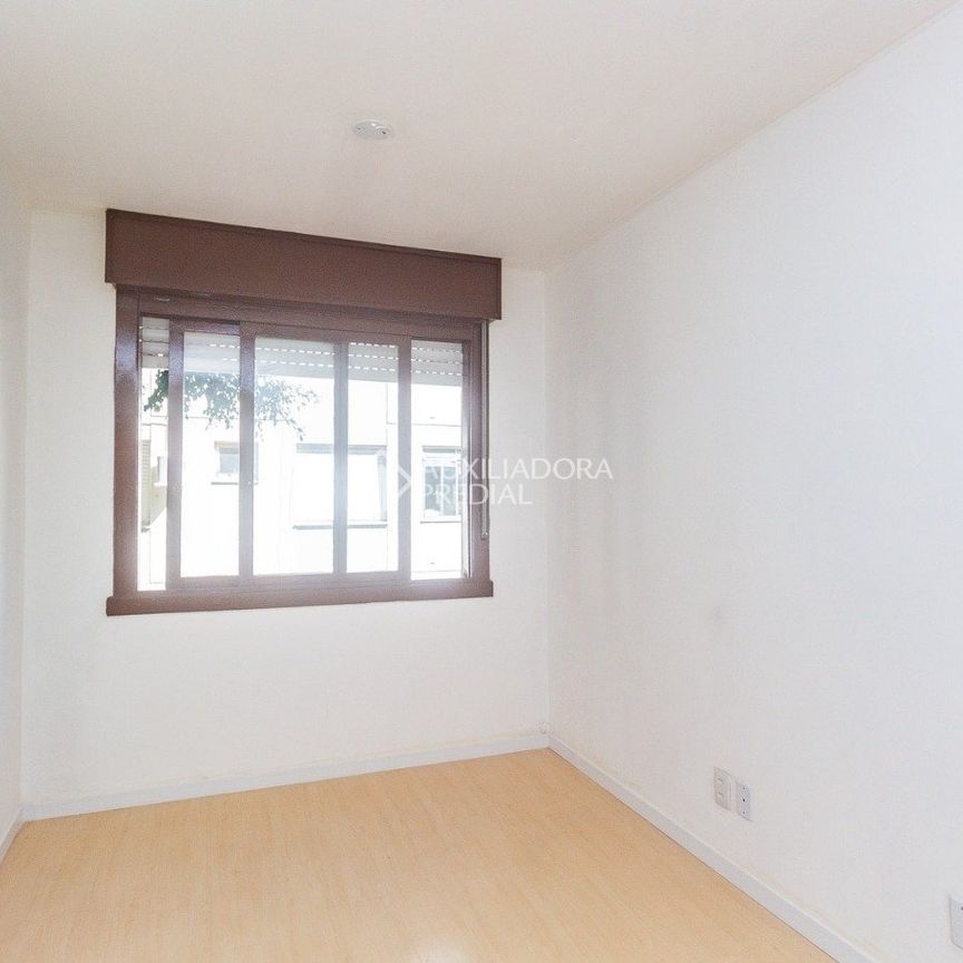 Apartamento com 1 quarto e 42m² para alugar em Jardim do Salso, Porto Alegre. - Photo 1