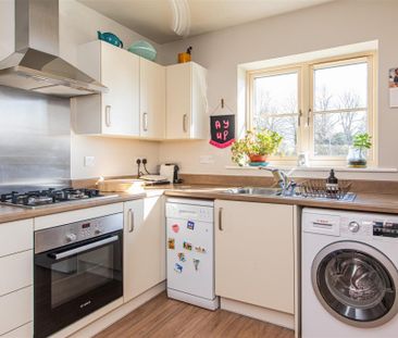 3 bed House To Let - Photo 5