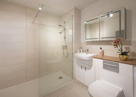 2 bedroom retirement property to rent - Photo 4