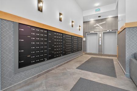 2 Bed Corner Suite | University District | Parking, Storage, Heat, Water & Ac - Photo 5