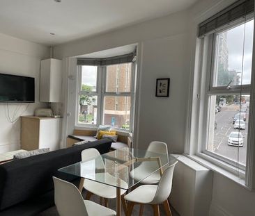 3 Bed Maisonette, Argyle Road, BN1 - Photo 2