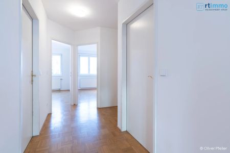 HELLE 3 ZIMMER WOHNUNG -U-BAHN NÄHE - - Foto 2