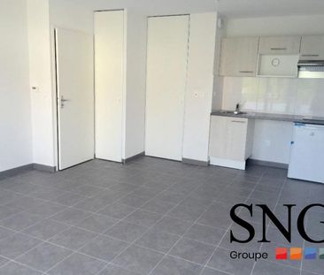 T2 AVEC BALCON ET PARKING - Photo 1