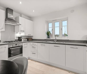 2 bedroom apartment to rent - Photo 3