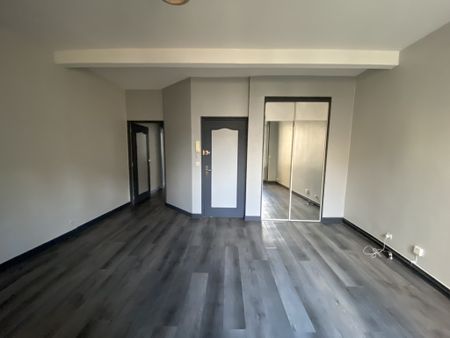 Appartement RUE BACQUENOIS - Photo 2