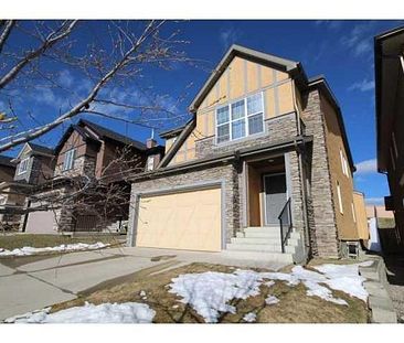 Exceptional 2300 Sqft, 2 Storey Home In Desirable Aspen. - Photo 3