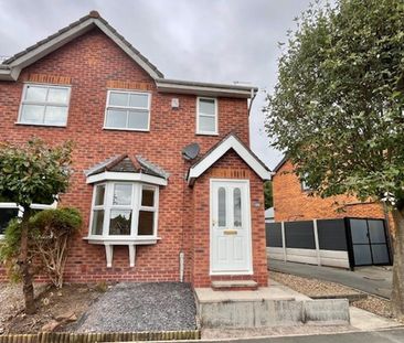 Semi-detached house to rent on - Photo 4