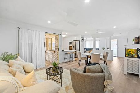 Private Low Set Home in a Peaceful, Secure Estate - Photo 2