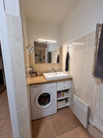 Location Appartement 2 pièces 31m² ST MARTIN DU VAR 06670 - Photo 5