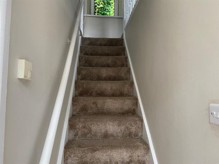 House - Terraced For Rent North Road, Porth - Photo 4