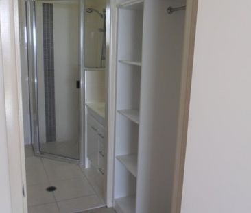 9 CHANNEL STREET, Bushland Beach QLD 4818 - House For Rent - $570 |... - Photo 6