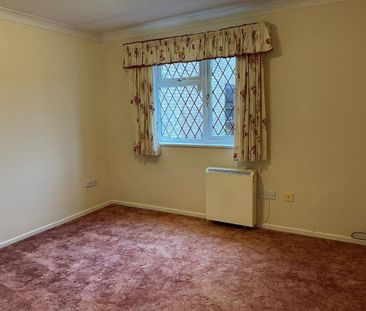 3 bedroom bungalow to rent - Photo 4