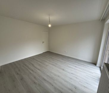 Appartement te huur in Sint-Agatha-Berchem - Foto 5