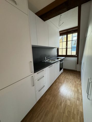 Charmante 4-Zimmer-Altbauwohnung mit Seeblick in Horgen - Photo 2
