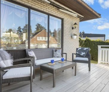 Hökbursvägen, Tumba - Foto 5