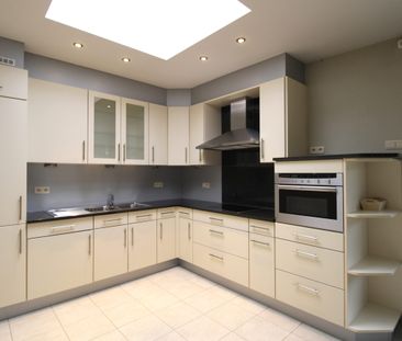 Ruime en verzorgde woning vlakbij het centrum - Marcel Vastgoed - Photo 1