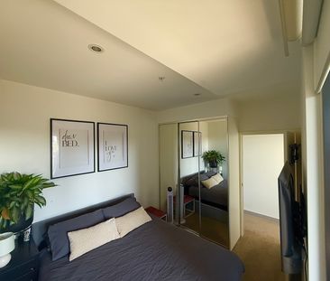 South Yarra - Photo 5