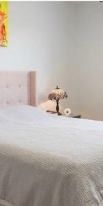 5.5 lumineux à louer rapidement. - Photo 3