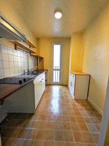 Appartement F3 Entre les deux Gares, 2 chambres - Photo 2