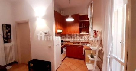 Bilocale Borgo Felino 1, Centro Storico, Parma - Photo 5