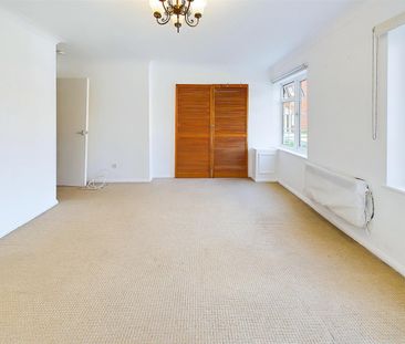 Abbotsmede Close Strawberry Hill, Twickenham - 1 bedroomProperty fo... - Photo 4