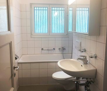 Grosszügige Wohnung an begrünter Lage in Zürich-Höngg - Foto 3