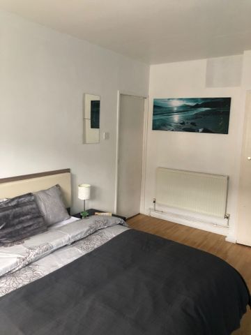 RM4 Alpha Grove| Isle of Dogs | London | E14 8PG - Photo 5