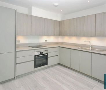 Woodside Park Road, N12, London - Photo 4