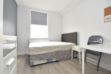 7 bedroom terraced house to rent - Photo 3