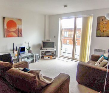 2 bedroom flat to rent - Photo 1