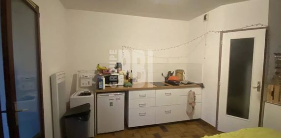 Location Appartement 1 pièce 19m² LA GARDE 83130 - Photo 2