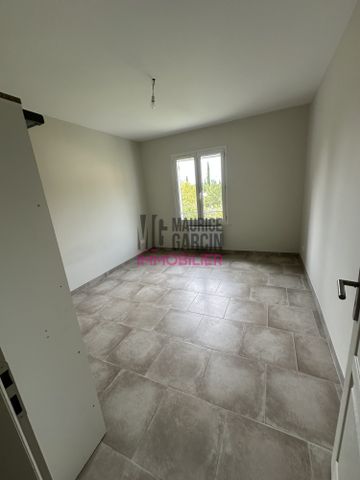 A LOUER - APPARTEMENT BEAUMES DE VENISE - 3 pièces 61.97m² - Photo 4